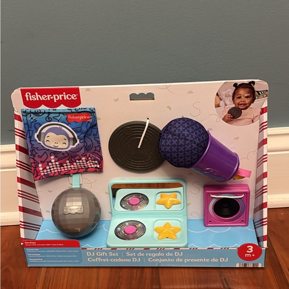 Fisher-Price DJ Play Set with Purple and Black